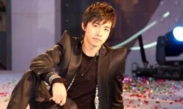 吃瓜综艺国民弟弟免费观看,免费观看，瓜田乐趣无限